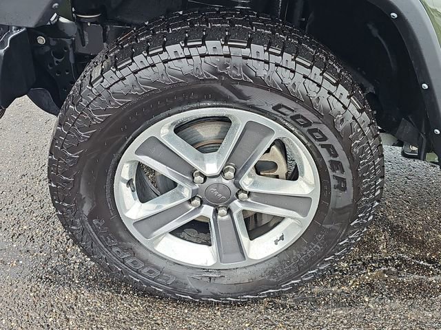 Used 2022 Jeep Wrangler Unlimited Sahara w/ LED Lighting Group image 31