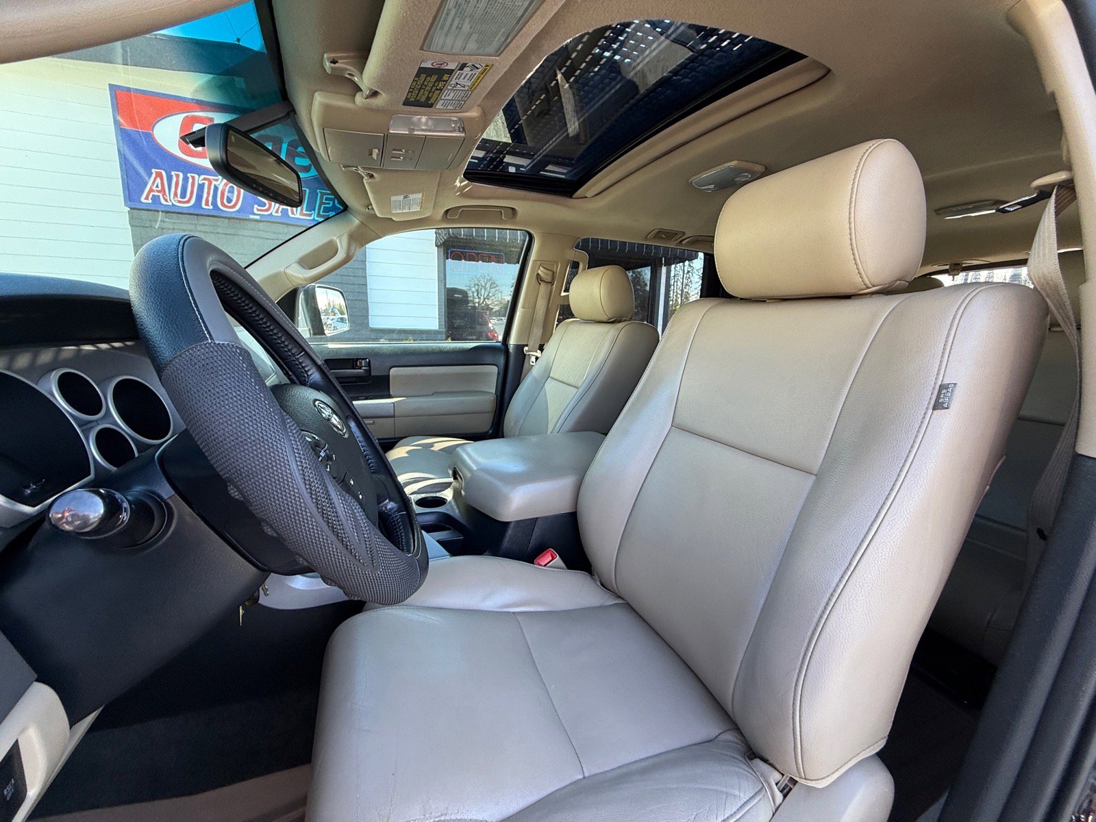 Used 2012 Toyota Sequoia SR5 w/ Premium Pkg image 26