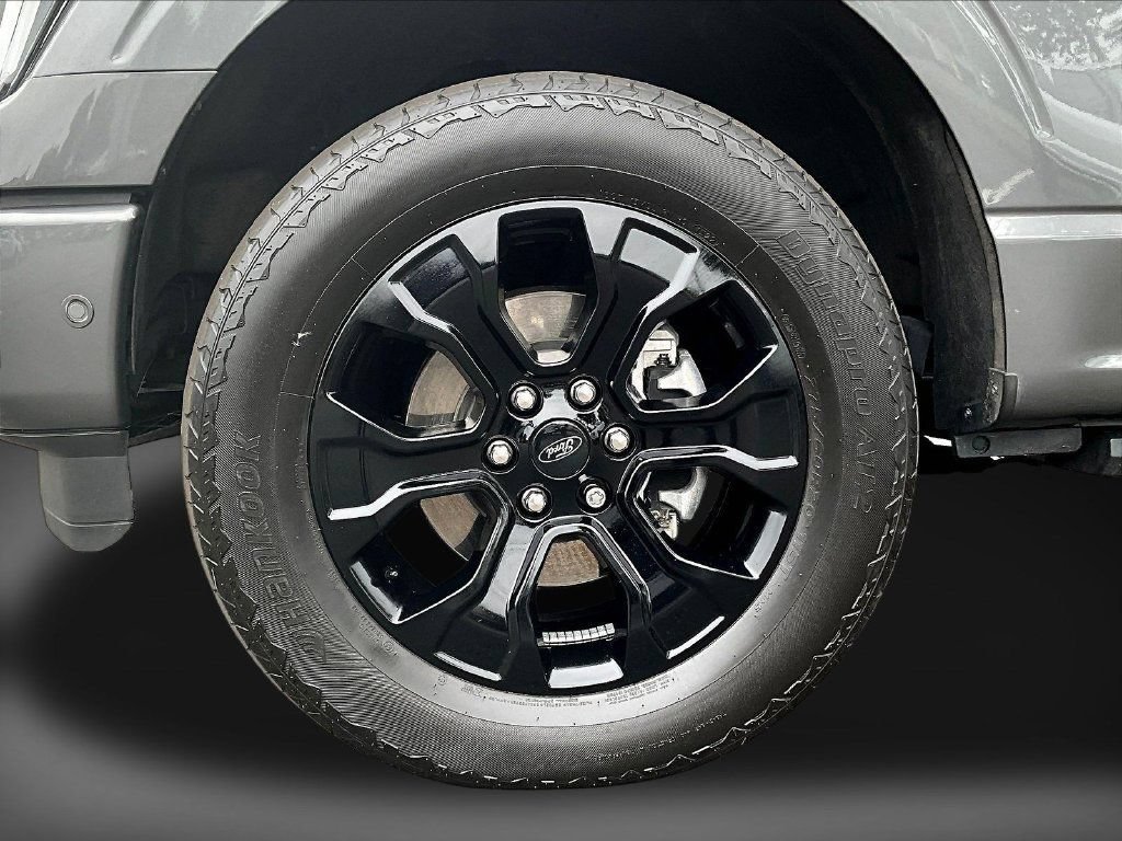Used 2022 Ford F150 Platinum w/ Equipment Group 701A High AWD/4WD image 37