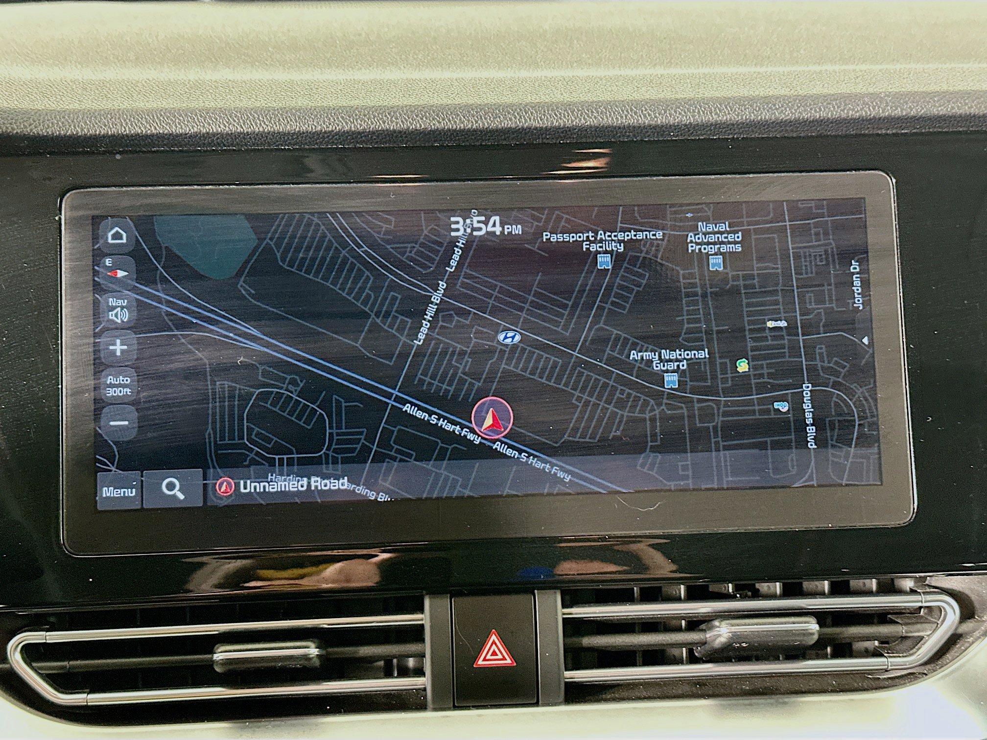 Used 2022 Kia Niro EX image 22