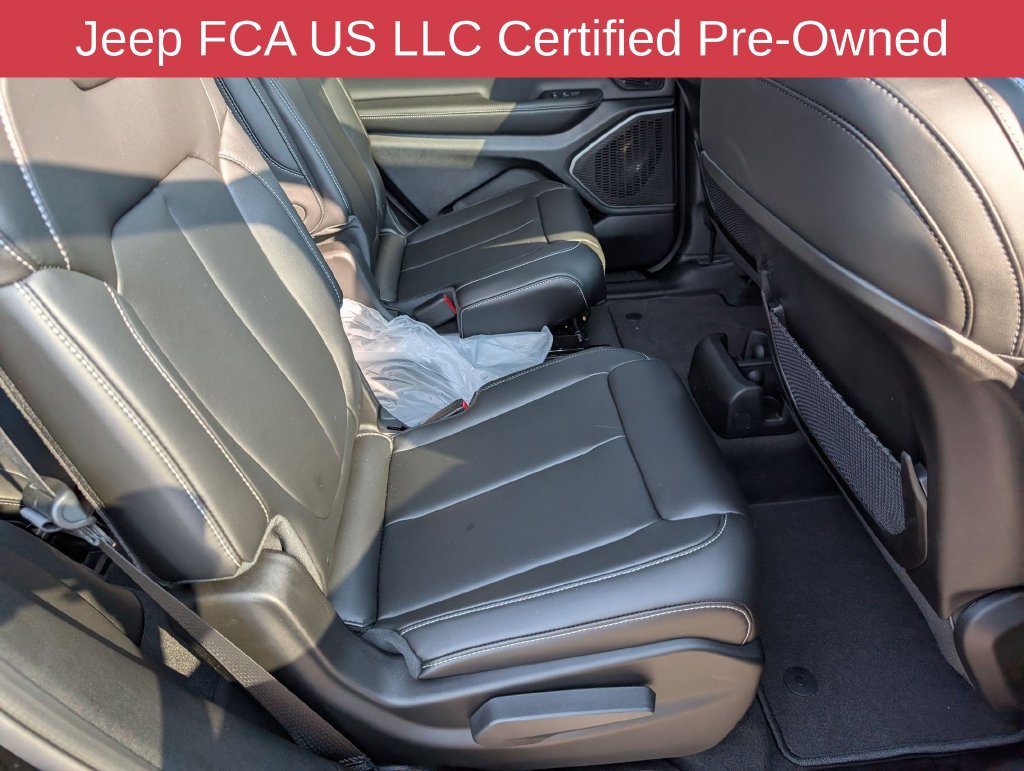 Certified 2026 Jeep Grand Cherokee L Limited w/ Limited Altitude Package RWD image 33
