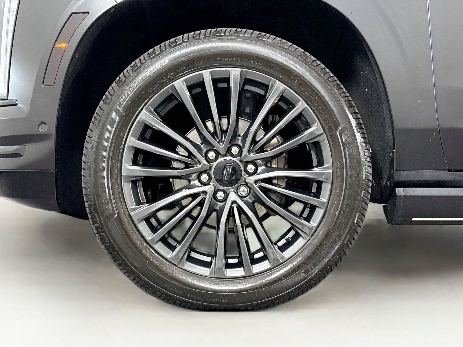Used 2025 Cadillac Escalade Sport Platinum AWD/4WD image 60