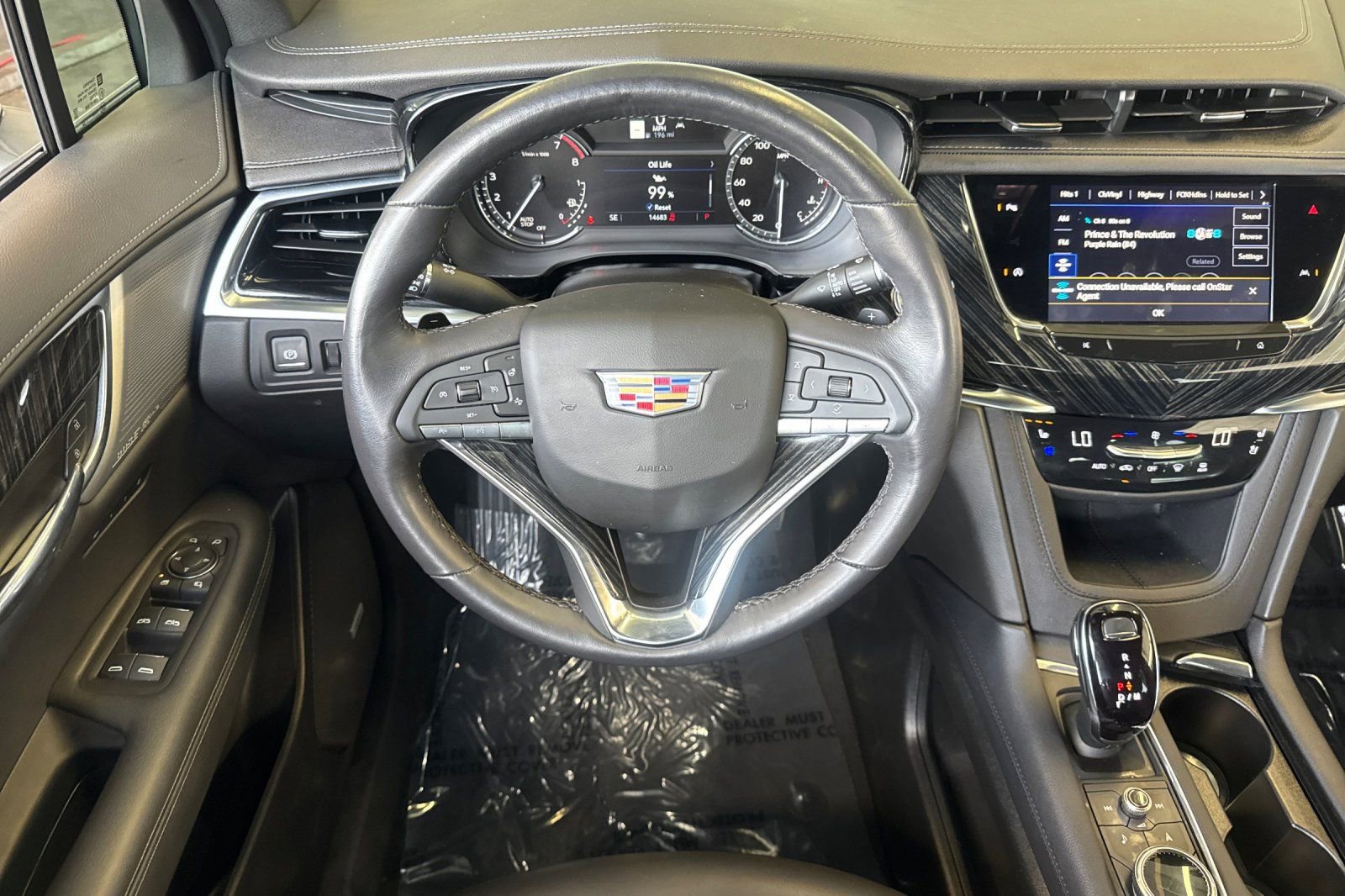 Certified 2025 Cadillac XT6 Premium Luxury FWD image 15