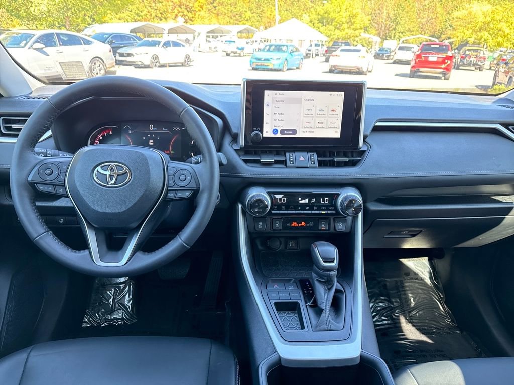 Used 2024 Toyota RAV4 XLE Premium image 14