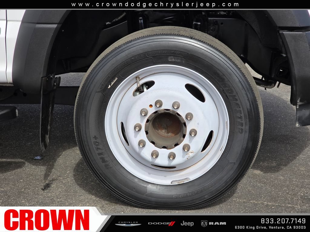 Used 2019 Ford F550 2WD Regular Cab Super Duty image 9