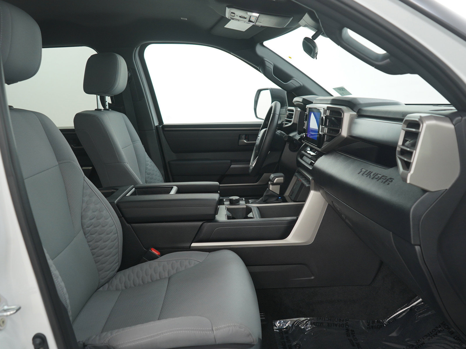 Used 2025 Toyota Tundra SR5 AWD/4WD image 15