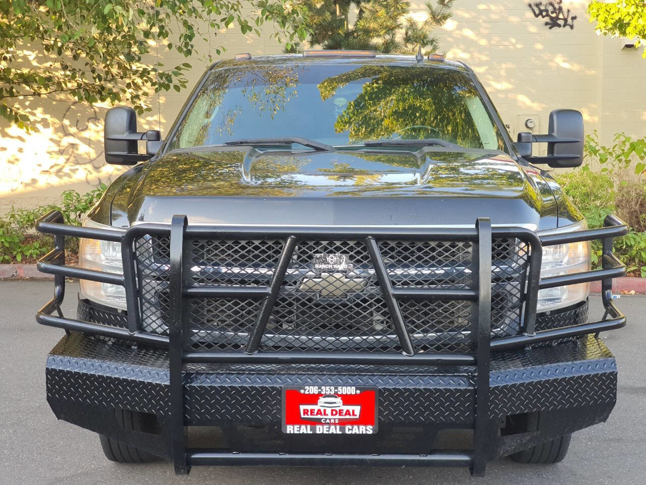 Used 2008 Chevrolet Silverado 3500 LT w/ EZ-Lift Tailgate Package RWD image 2