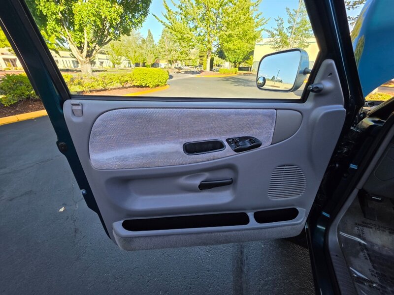 Used 1996 Dodge Ram 2500 Truck 4x4 Regular Cab image 40