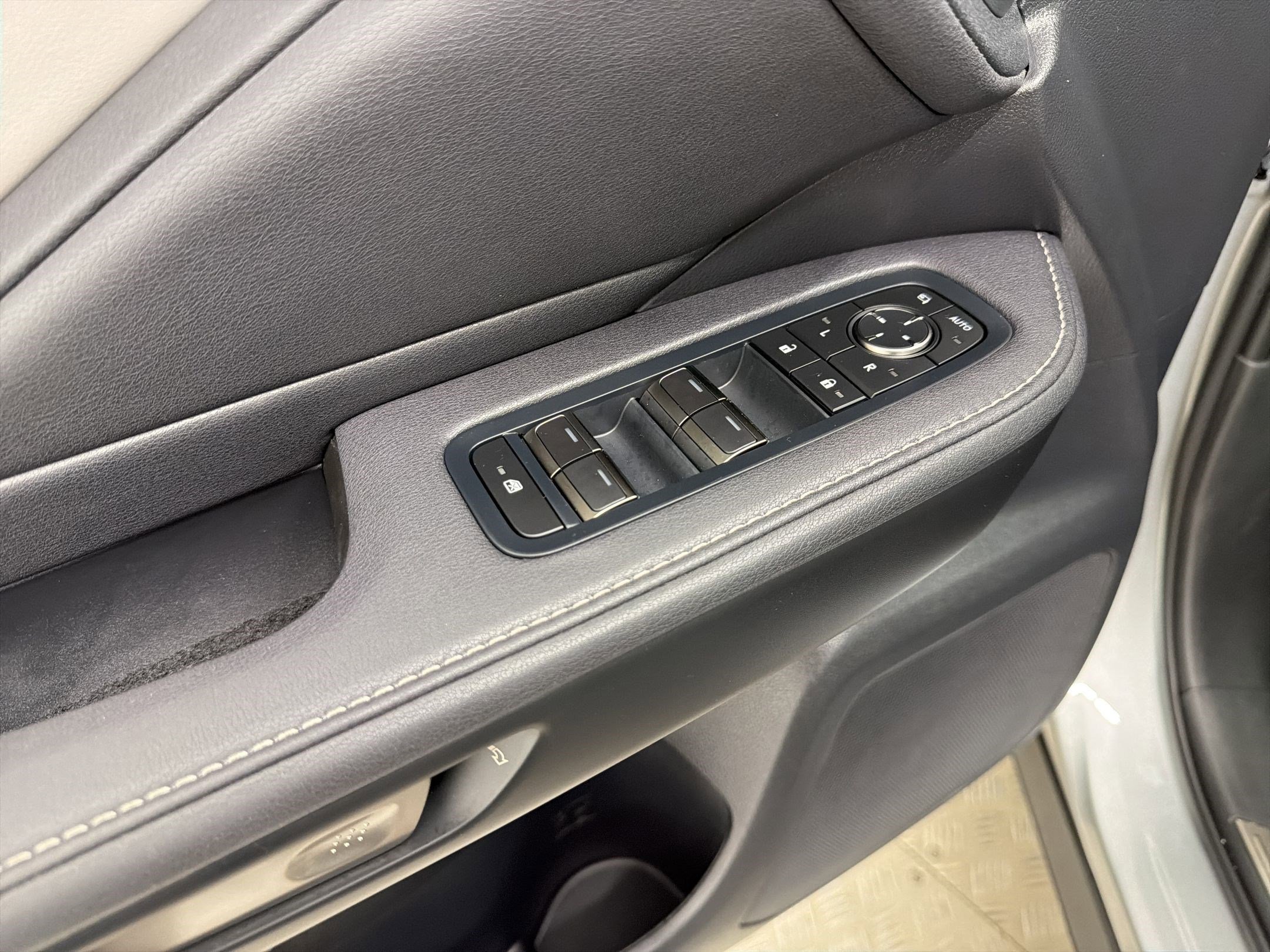 New 2026 Lexus TX 350 AWD image 12