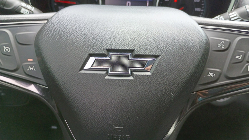 Used 2023 Chevrolet Equinox RS FWD image 21