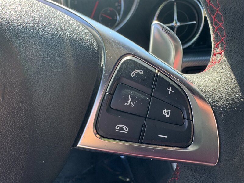 Used 2017 Mercedes-Benz SLC 43 AMG image 26