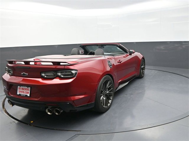 Used 2022 Chevrolet Camaro ZL1 image 7