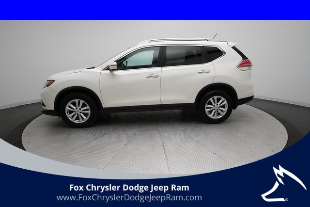 Used 2016 Nissan Rogue SV image 23