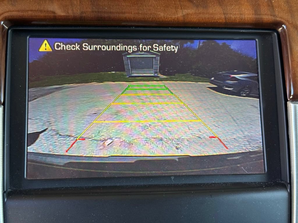 Used 2014 Cadillac Escalade Platinum RWD image 15