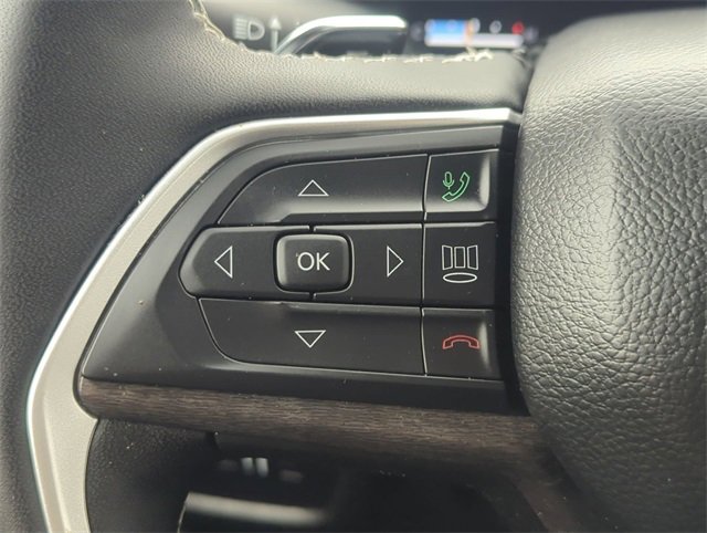 Used 2024 Jeep Grand Cherokee Limited image 15