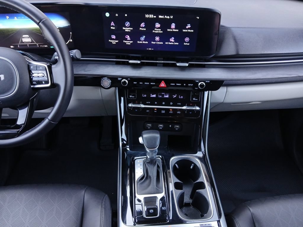Used 2024 Kia Carnival SX FWD image 3