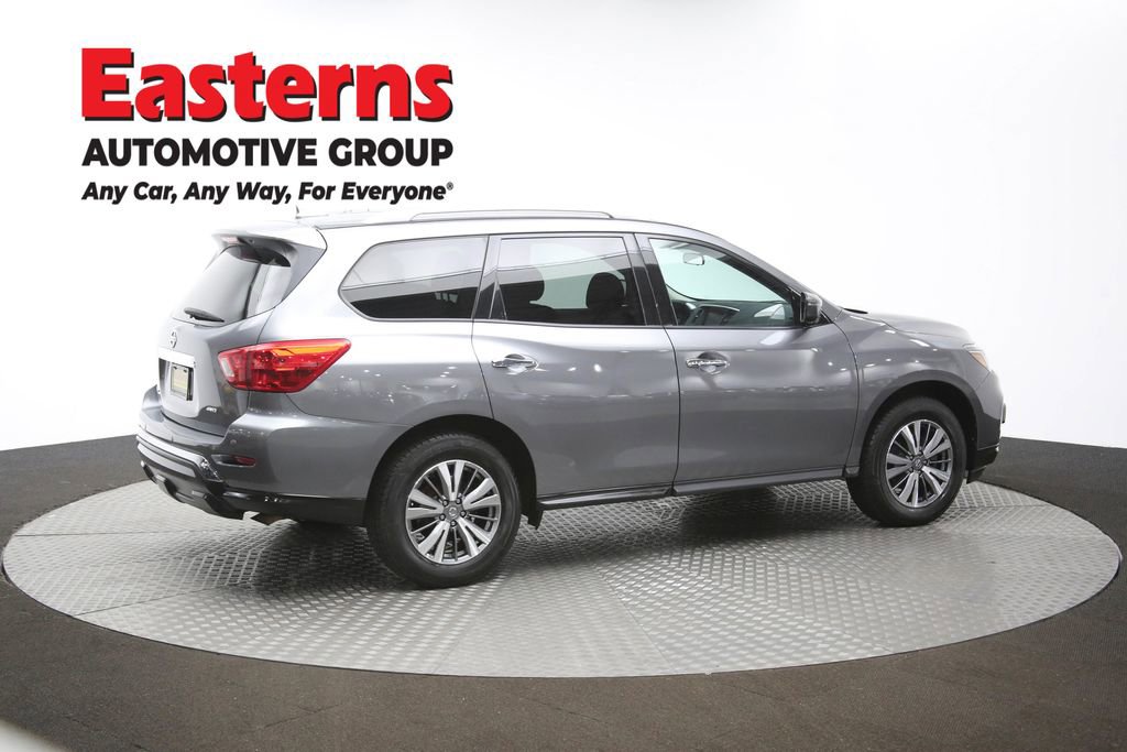Used 2020 Nissan Pathfinder S image 45