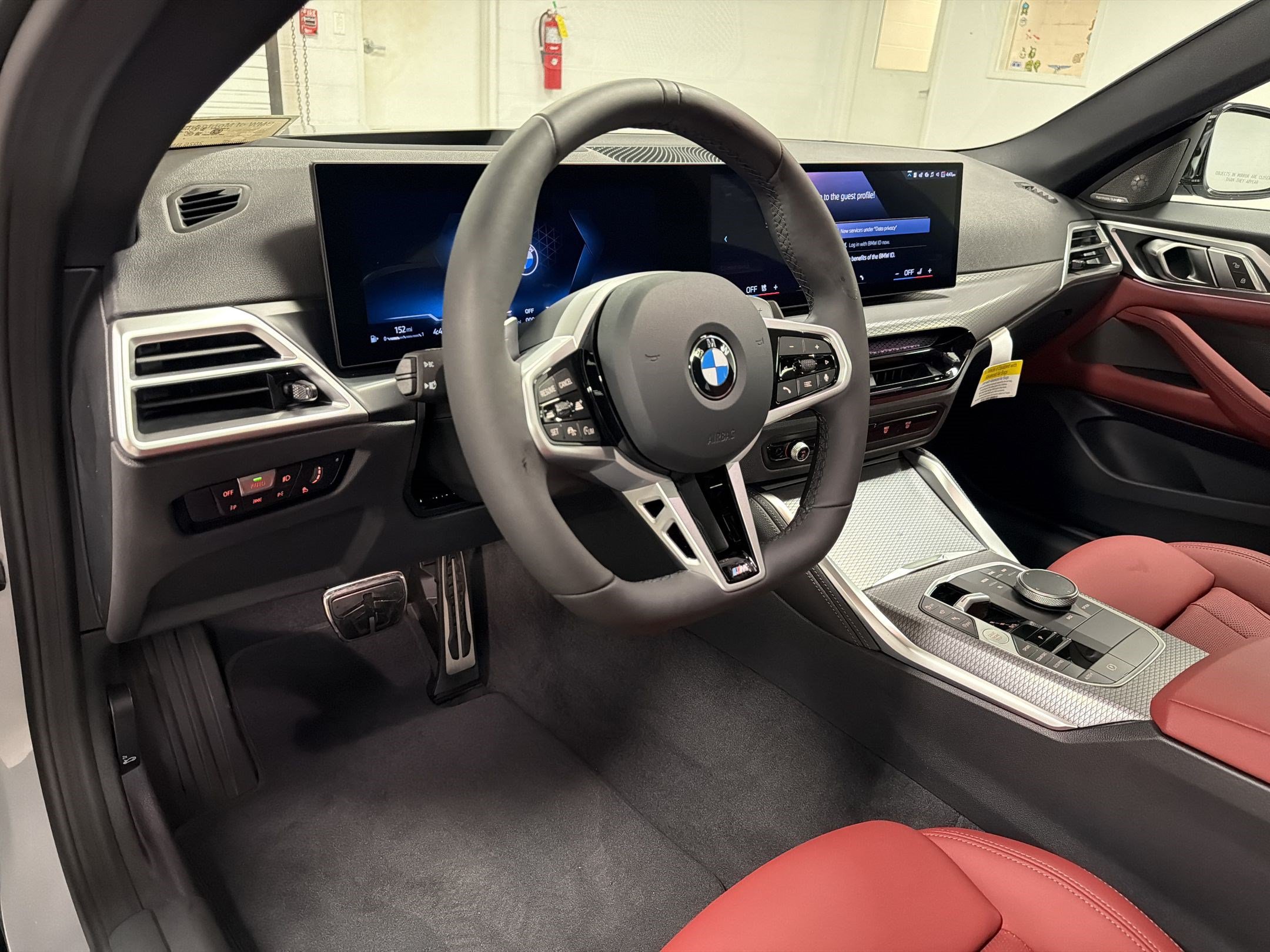 Used 2026 BMW 430i w/ M Sport Package RWD image 4