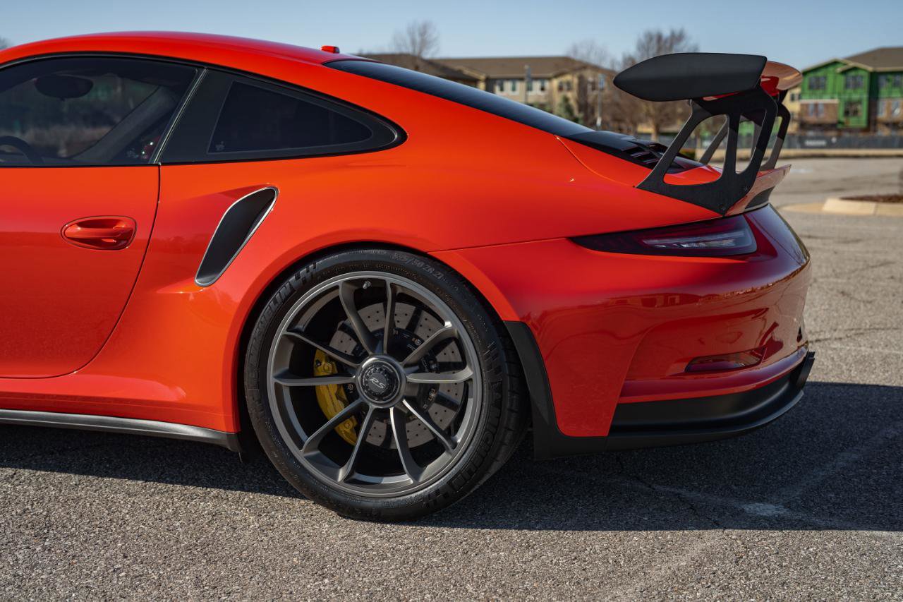 Used 2016 Porsche 911 GT3 RS RWD image 21