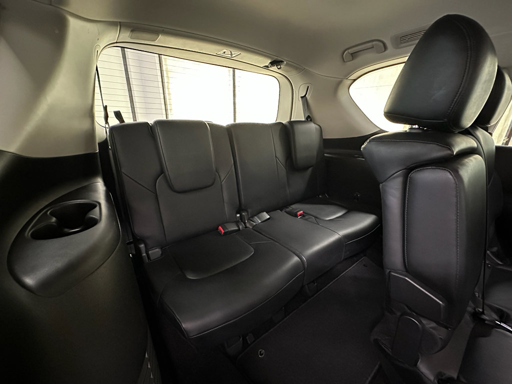 Used 2024 Nissan Armada SL image 25