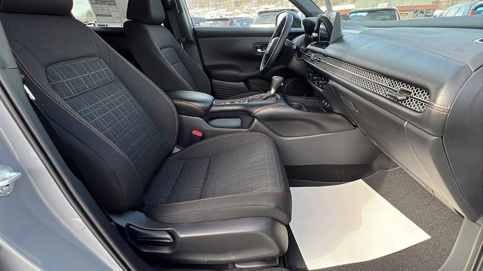 New 2026 Honda HR-V Sport image 13