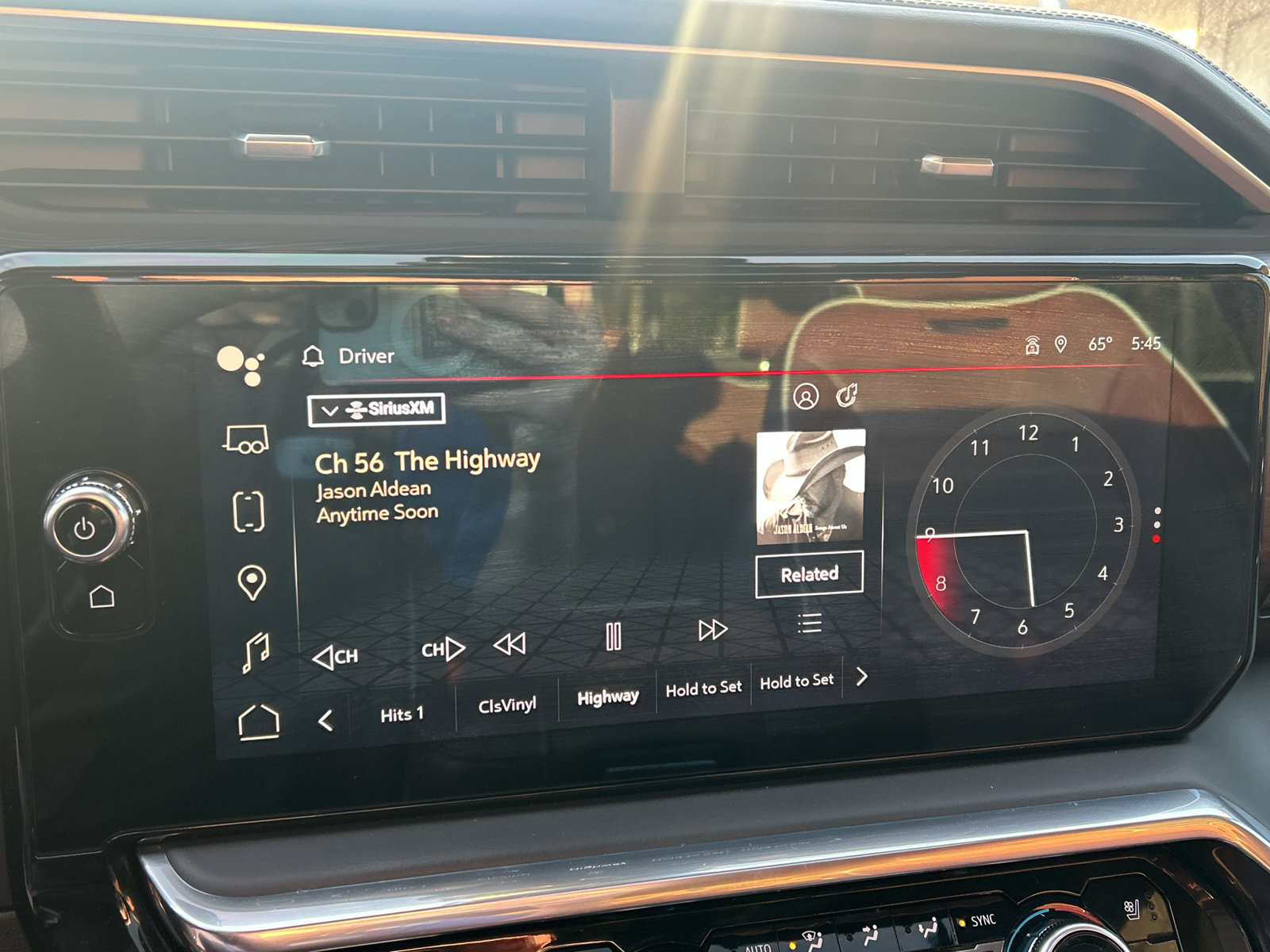 Used 2023 GMC Sierra 1500 Denali Ultimate AWD/4WD image 18