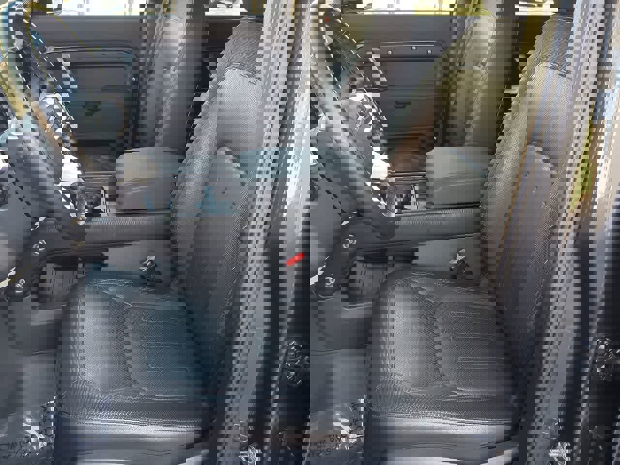 Used 2022 Land Rover Defender 110 X-Dynamic SE image 17