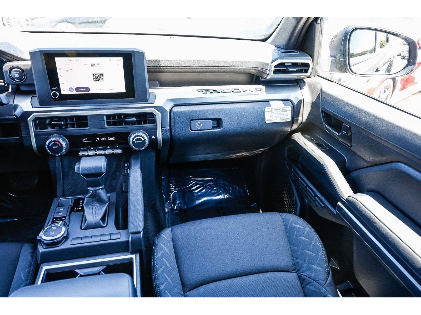 Used 2026 Toyota Tacoma SR5 AWD/4WD image 16