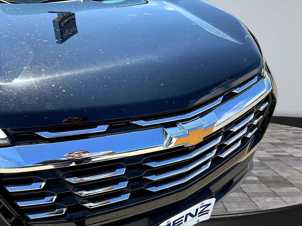 Used 2026 Chevrolet Equinox LT AWD/4WD image 32