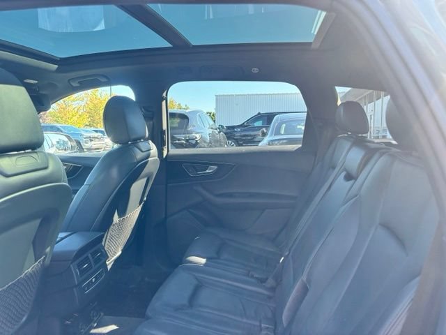 Used 2017 Audi Q7 3.0T Premium Plus AWD/4WD image 9