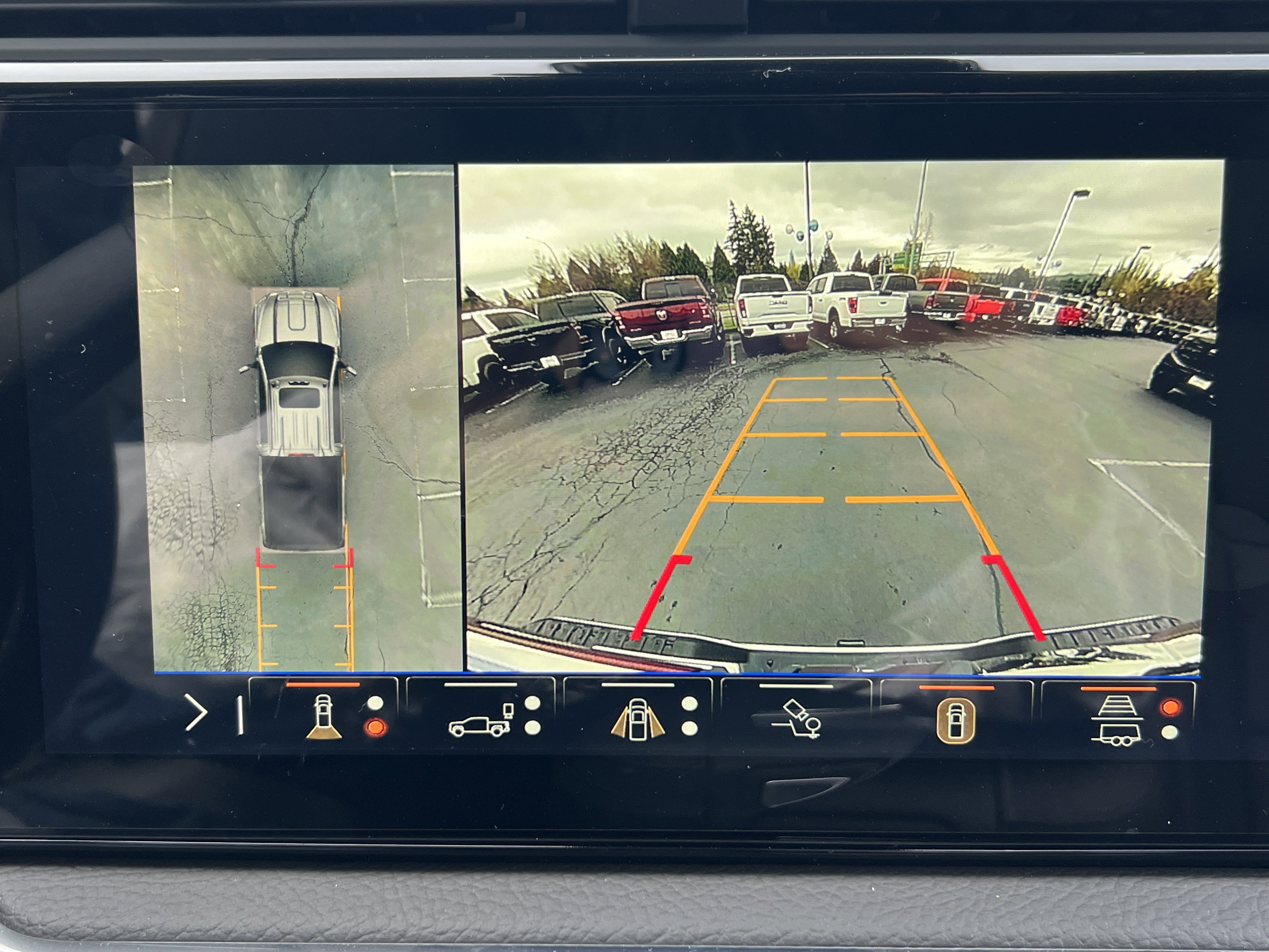 New 2026 GMC Sierra 2500 Denali w/ Denali Reserve Package image 14