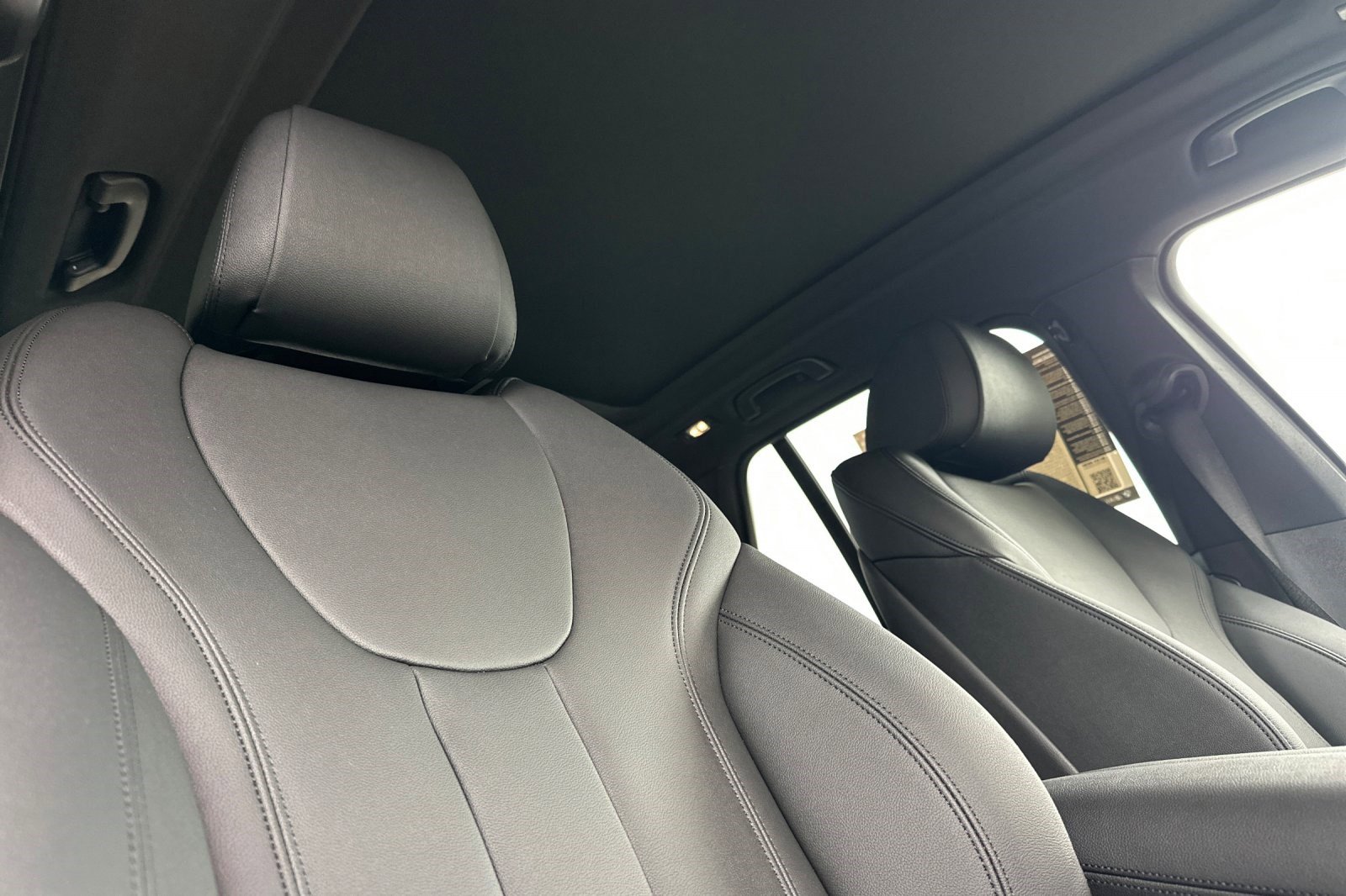 Certified 2022 BMW X5 xDrive45e w/ Climate Comfort Package image 21