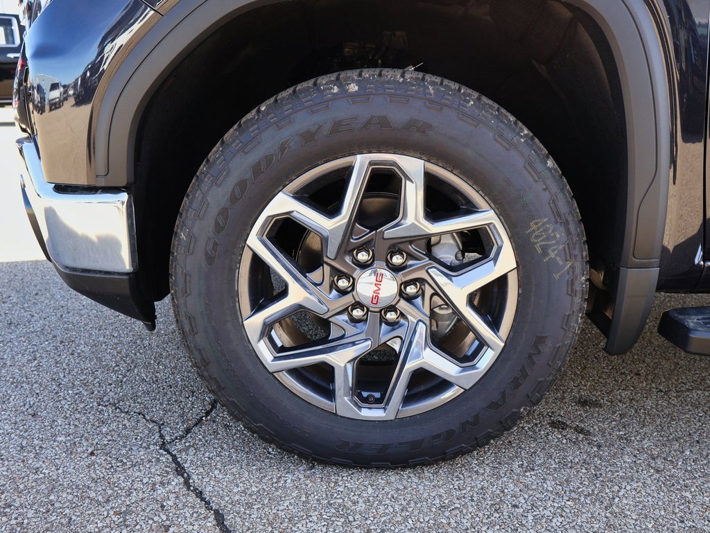 New 2026 GMC Sierra 1500 SLT w/ SLT Premium Plus Package image 12