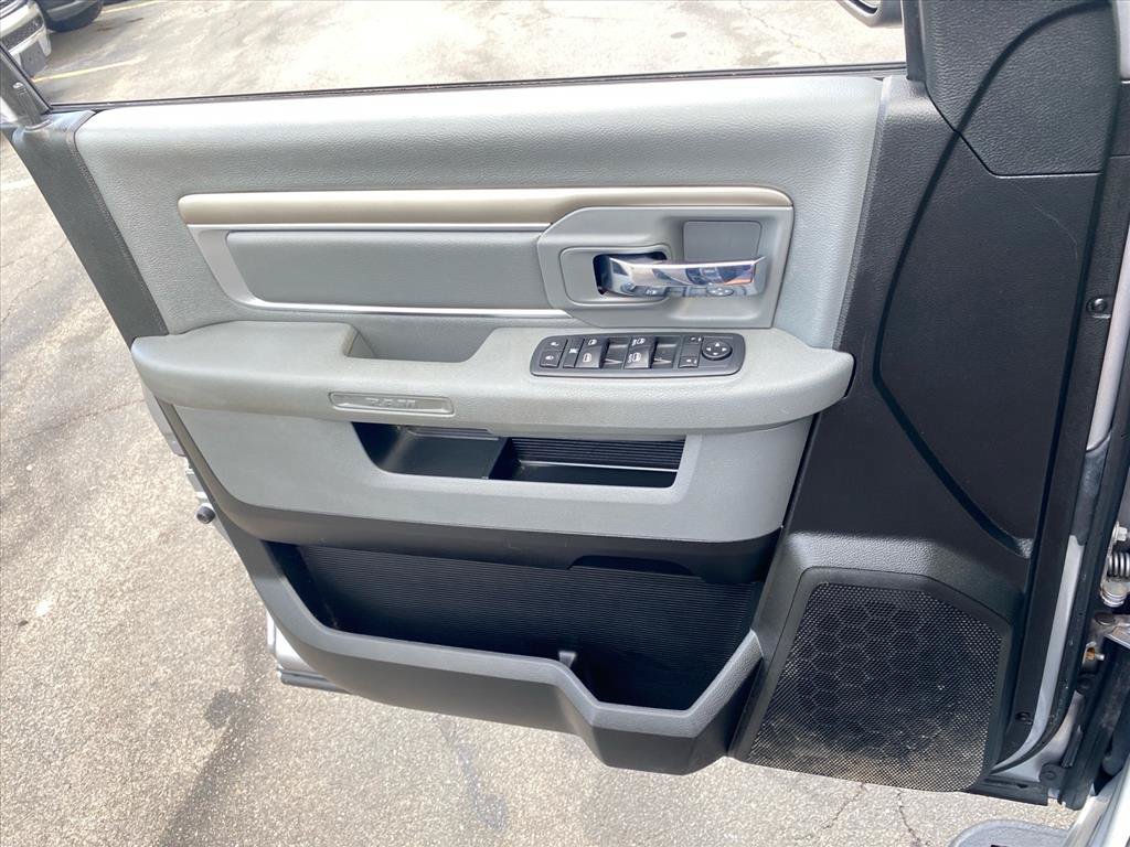 Used 2020 RAM 1500 Warlock w/ Electronics Group AWD/4WD image 19