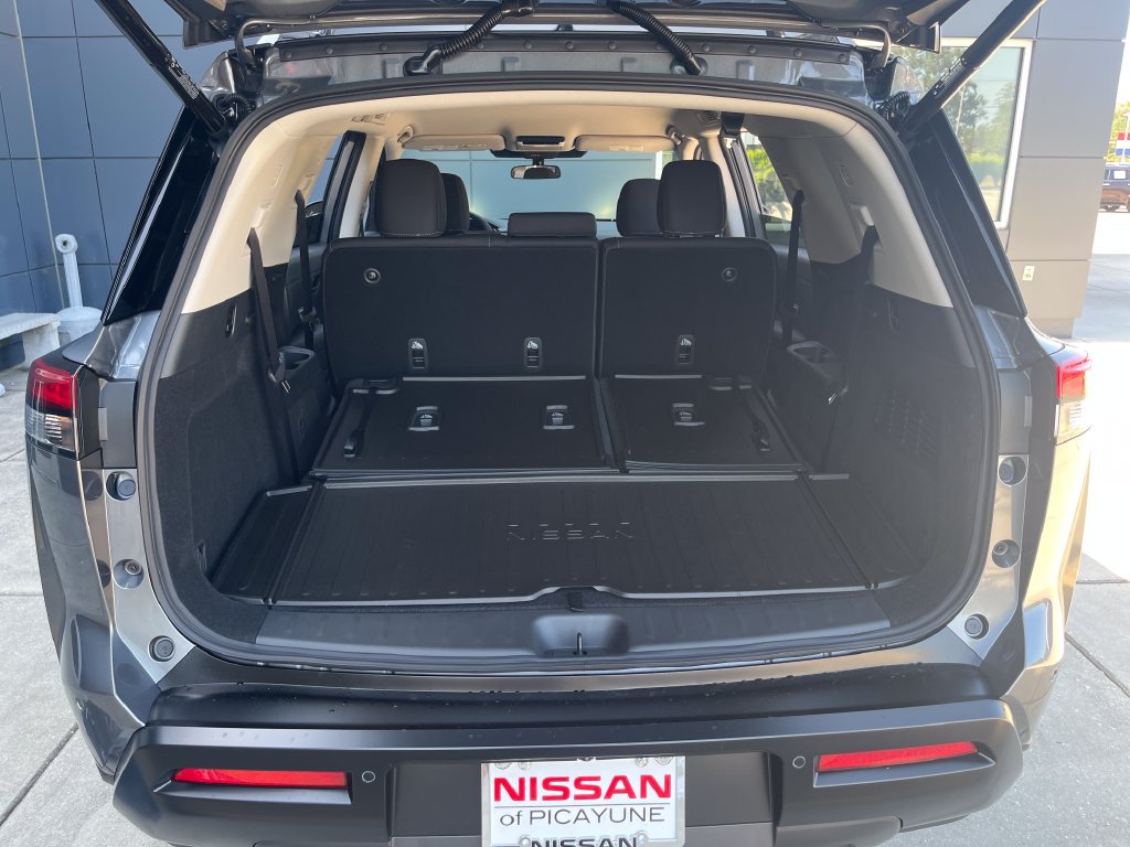 New 2026 Nissan Pathfinder SV AWD/4WD image 29