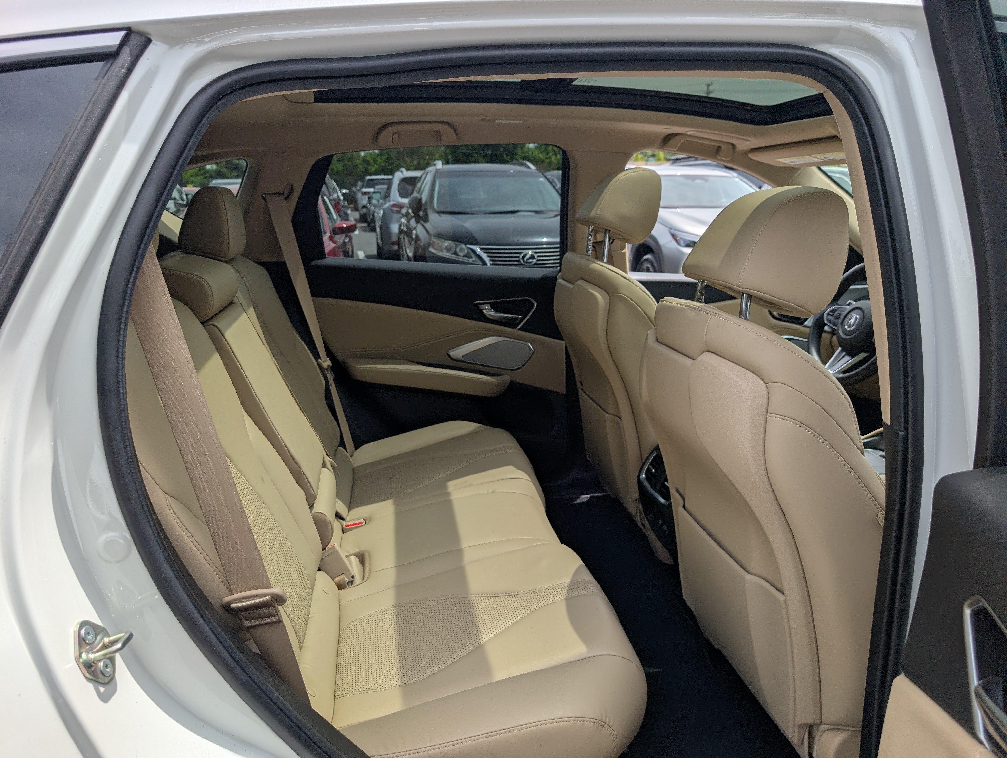 Used 2020 Acura RDX AWD w/ Technology Package image 12