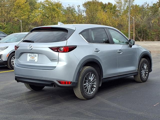 Used 2017 MAZDA CX-5 Touring image 2