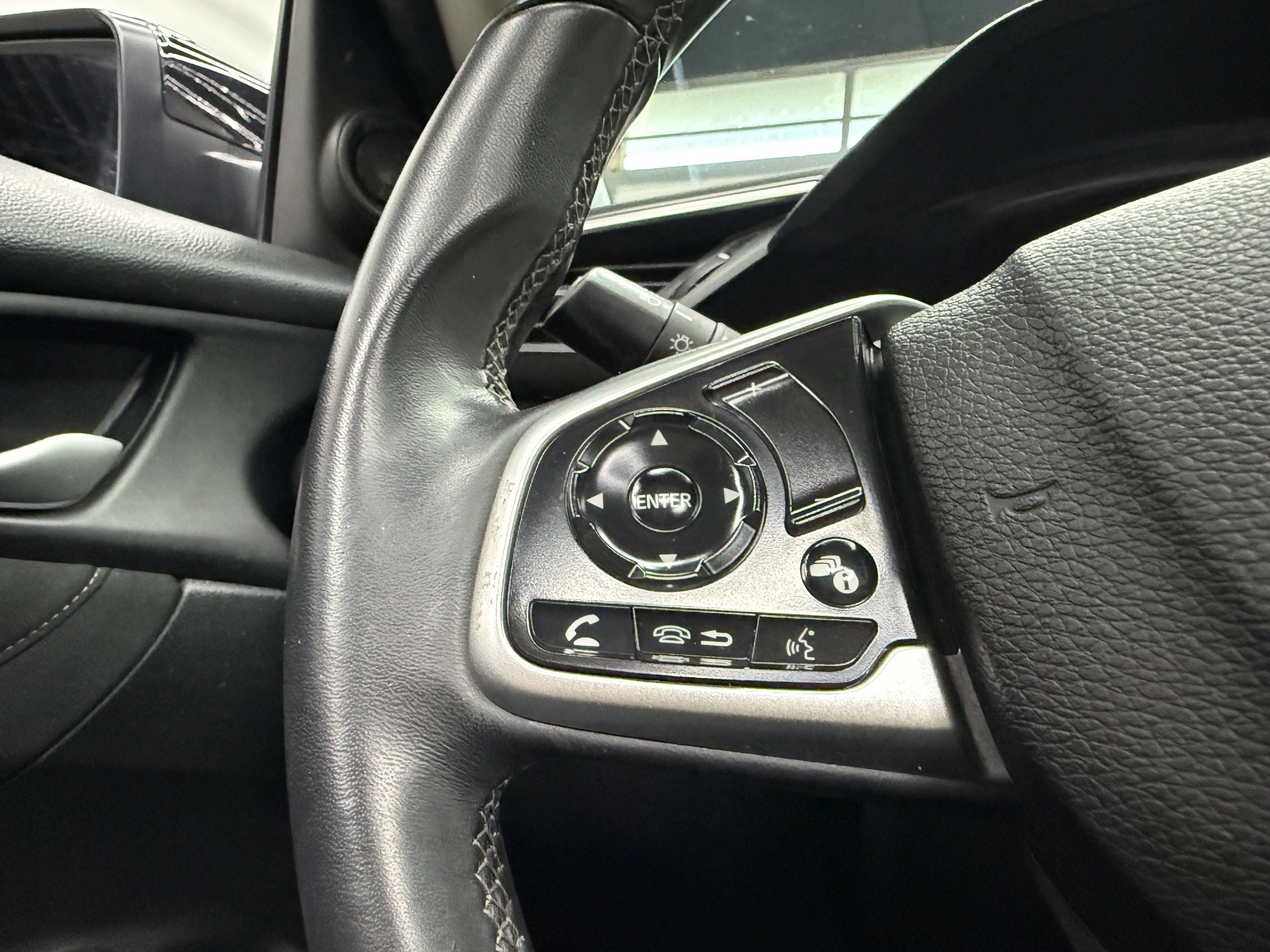 Used 2021 Honda Civic EX image 15