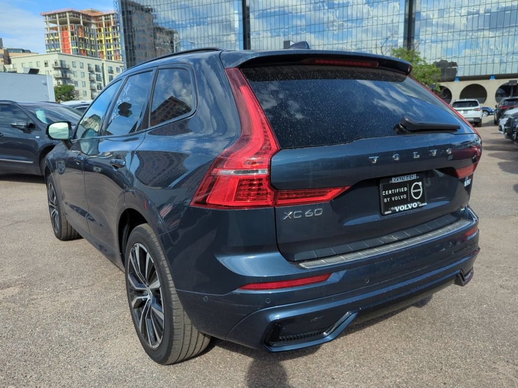 Used 2023 Volvo XC60 B5 Plus w/ Climate Package AWD/4WD image 5