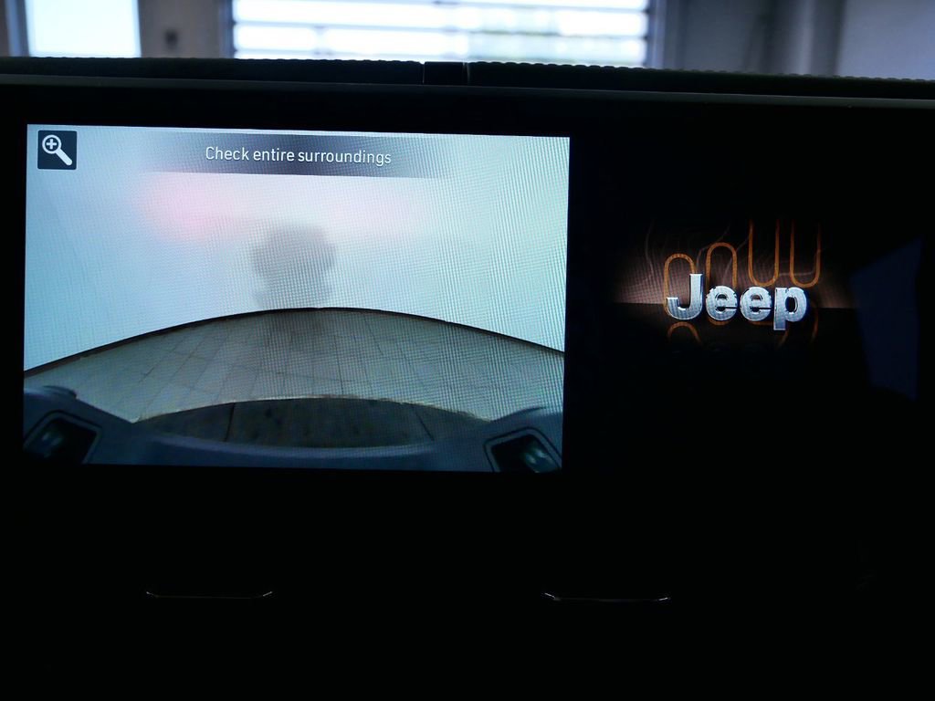 Certified 2024 Jeep Gladiator Sport w/ Premium Package image 45