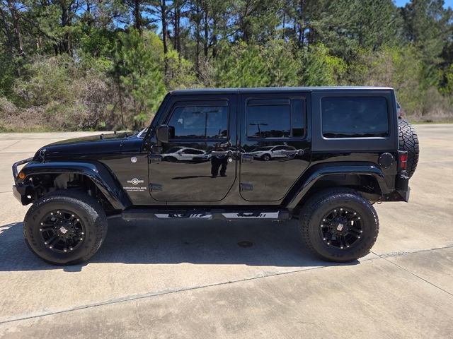 Used 2015 Jeep Wrangler Unlimited Freedom Edition image 2