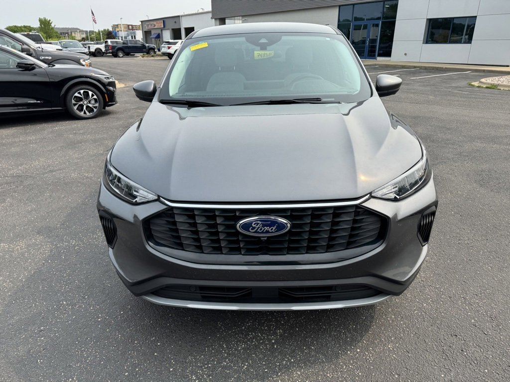 Used 2023 Ford Escape Active w/ Tech Pack #2 image 10