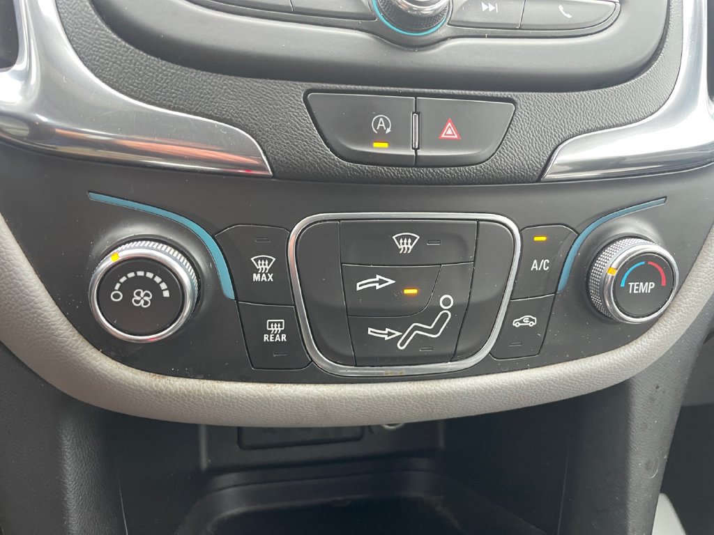 Used 2022 Chevrolet Equinox LS AWD/4WD image 28