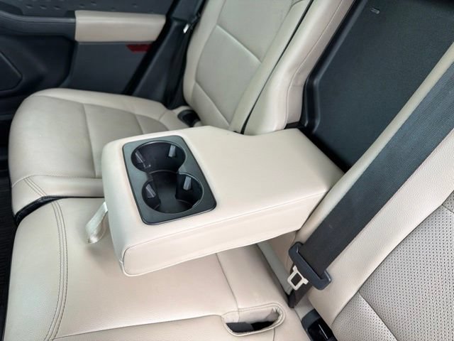 Used 2020 Ford Escape Titanium w/ Titanium Premium Package 2.0 AWD/4WD image 19