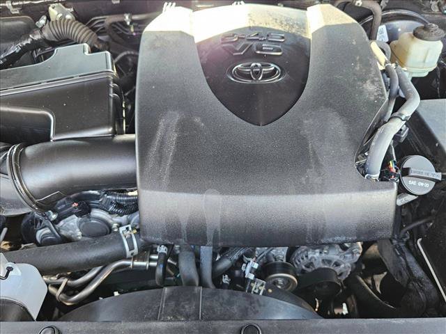 Used 2020 Toyota Tacoma TRD Sport w/ Technology Package image 22
