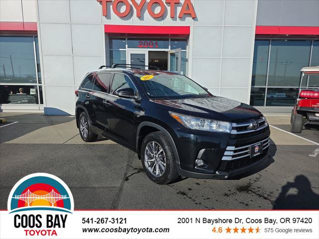 Certified 2017 Toyota Highlander XLE AWD/4WD image 1