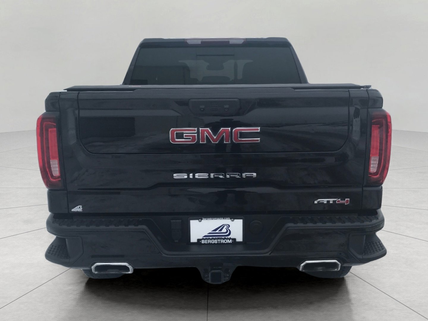 Certified 2024 GMC Sierra 1500 AT4 w/ AT4 Premium Package image 7