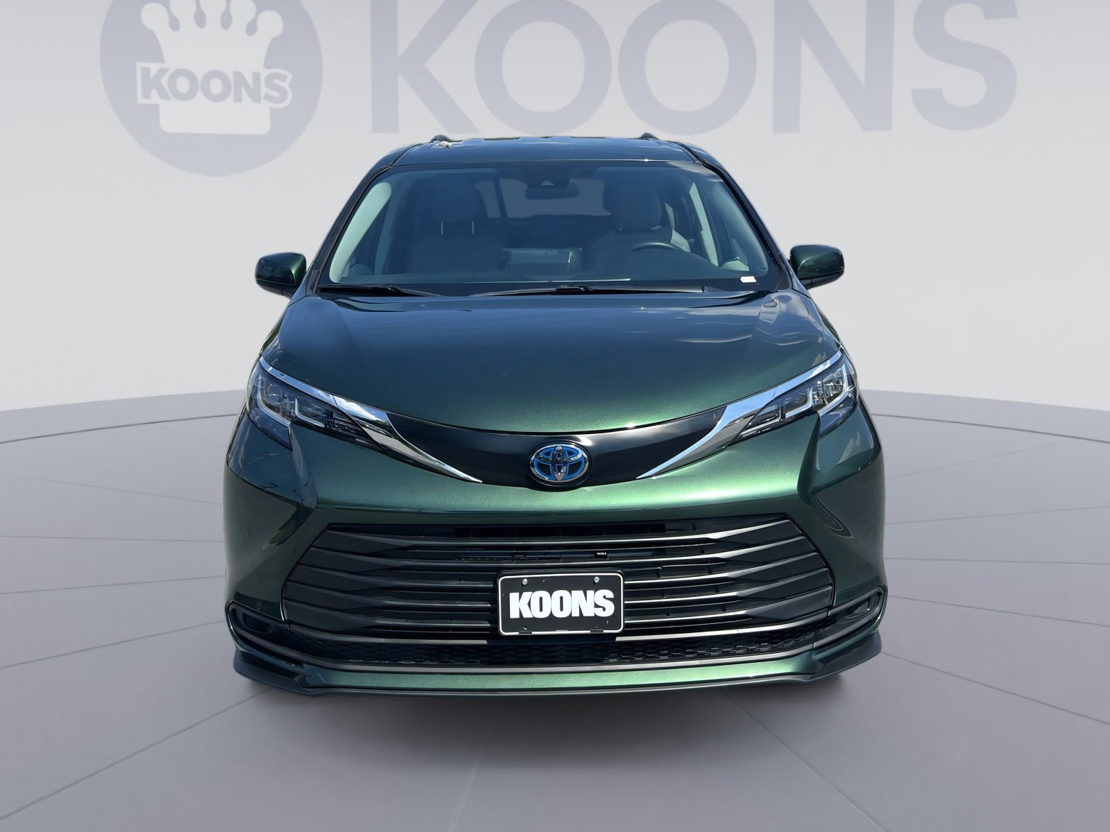 Used 2022 Toyota Sienna LE FWD image 11