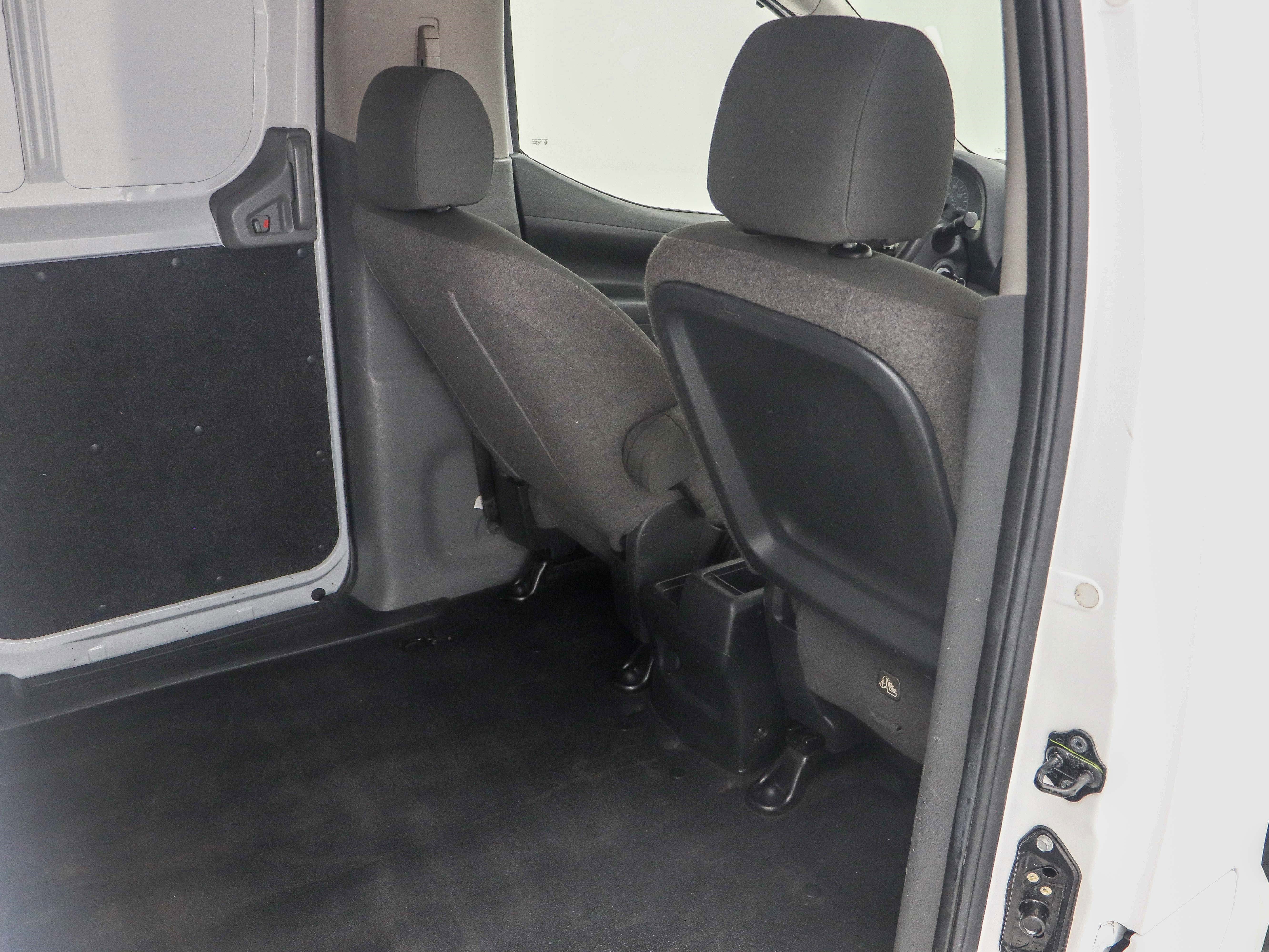 Used 2017 Nissan NV200 SV w/ Technology Package FWD image 14
