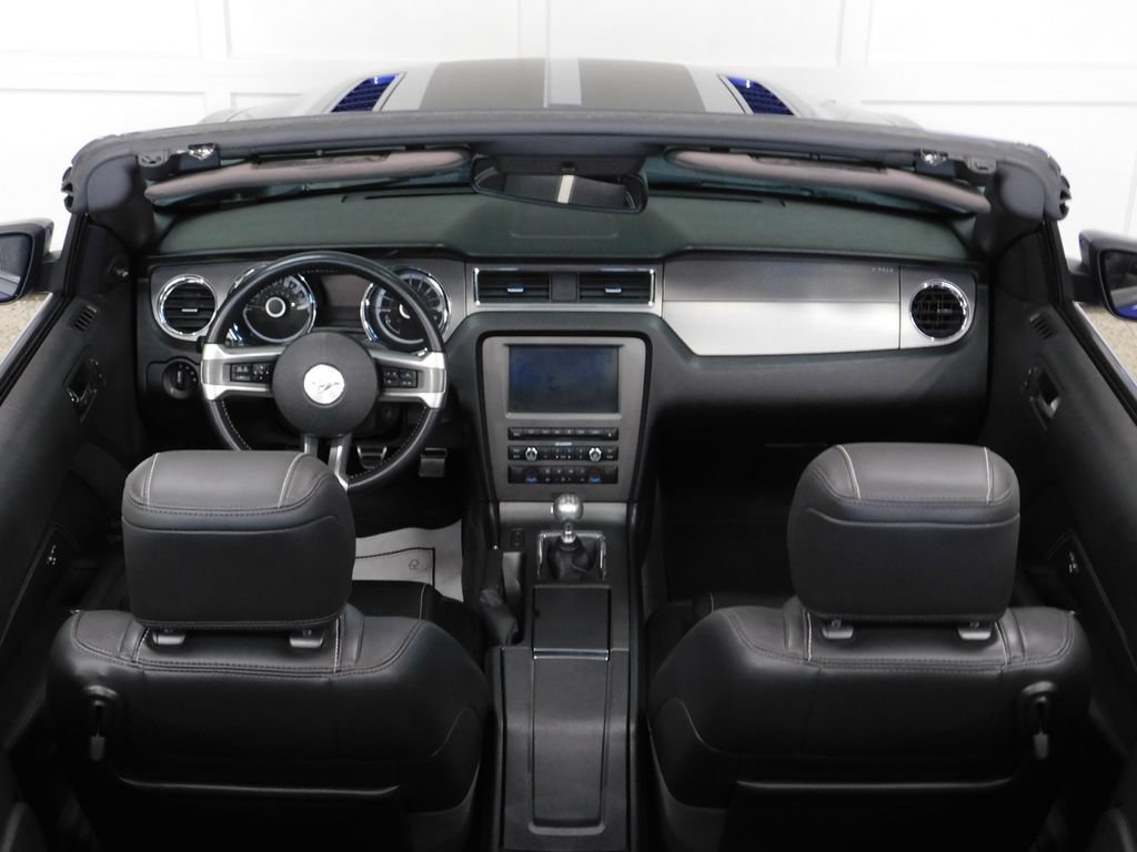 Used 2013 Ford Mustang GT Premium w/ Electronics Pkg RWD image 51